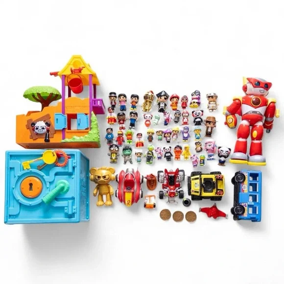 Ryan’s World Kids Toy Set with Robot and Figures - Picture 1 of 6
